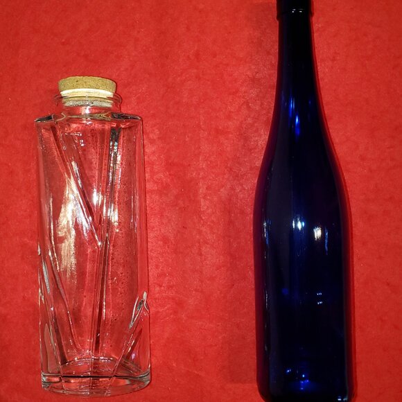 2 Glass Bottles - Clear & Cobalt - Mint Clean - Picture 3 of 8